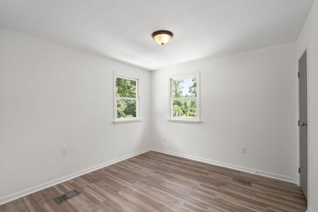 101 Lake Drive, Summerville, SC 29483