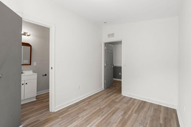 101 Lake Drive, Summerville, SC 29483