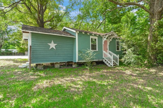 101 Lake Drive, Summerville, SC 29483