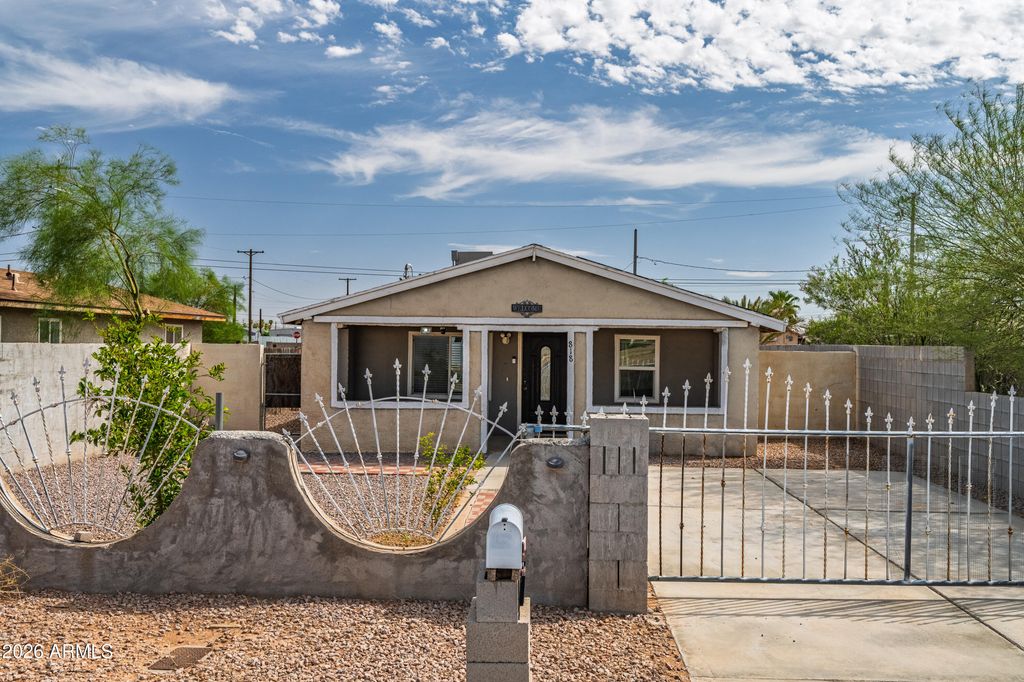 318 W 3RD Avenue, Casa Grande, AZ 85122 — exterior