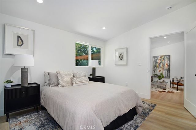 22284 Avenue San Luis, Woodland Hills, CA 91364