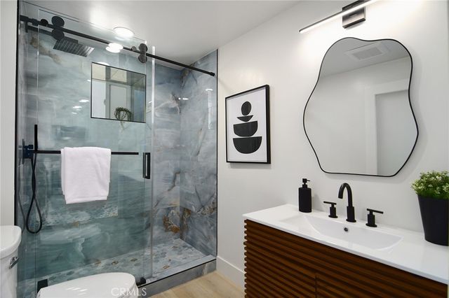 22284 Avenue San Luis, Woodland Hills, CA 91364