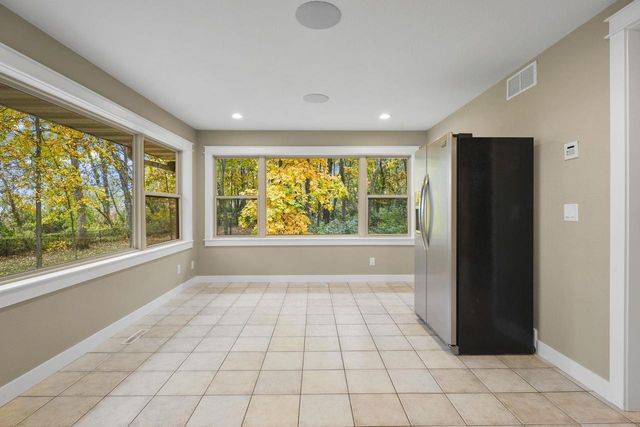 2945 Wyndwood Way, Sun Prairie, WI 53590