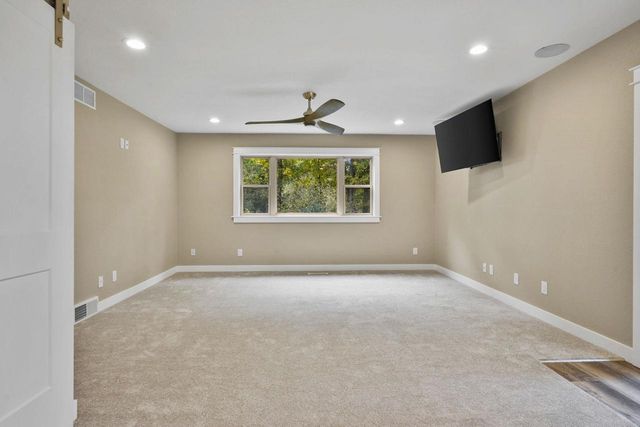 2945 Wyndwood Way, Sun Prairie, WI 53590