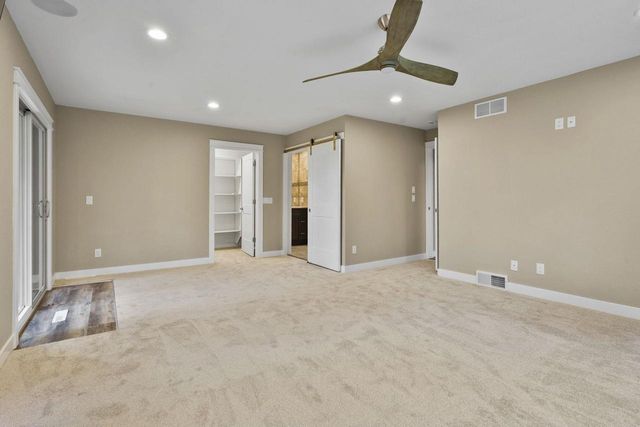 2945 Wyndwood Way, Sun Prairie, WI 53590