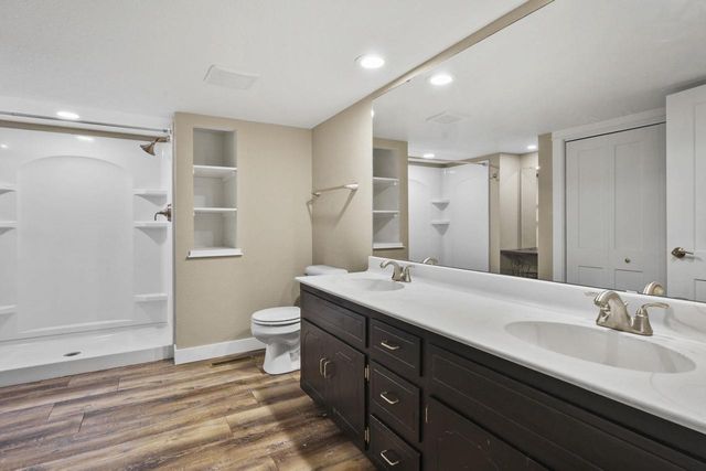 2945 Wyndwood Way, Sun Prairie, WI 53590