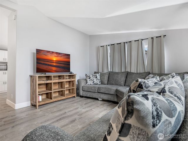 2701 225th Place, Ocean Park, WA 98640