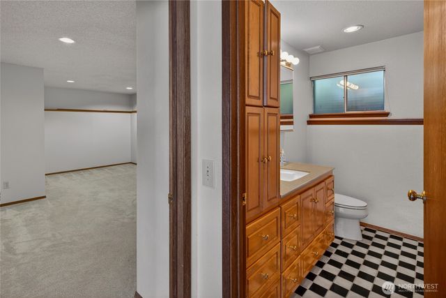220 Skagit Way, La Conner, WA 98257