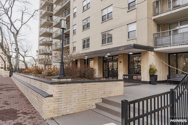 6600 JFK Blvd E 10K, West New York, NJ 07093