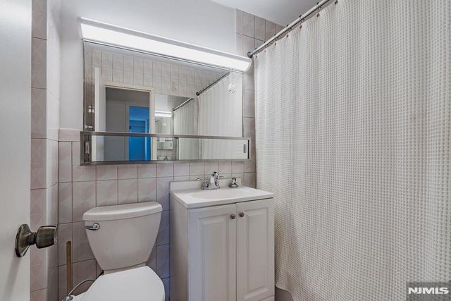 6600 JFK Blvd E 10K, West New York, NJ 07093