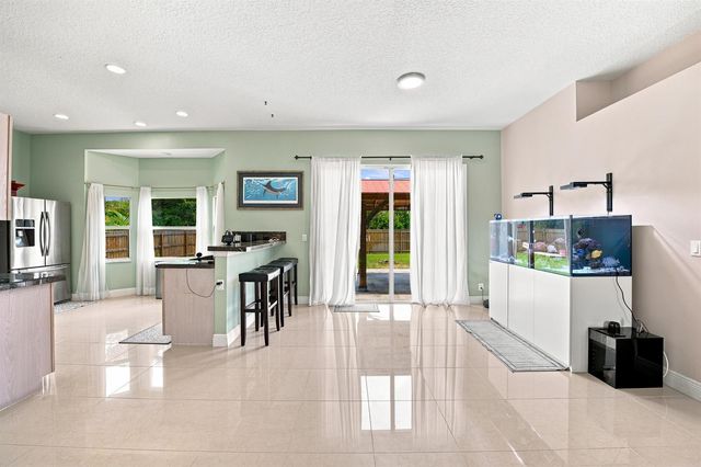 1526 SW MULLINAX Avenue, Port St. Lucie, FL 34953