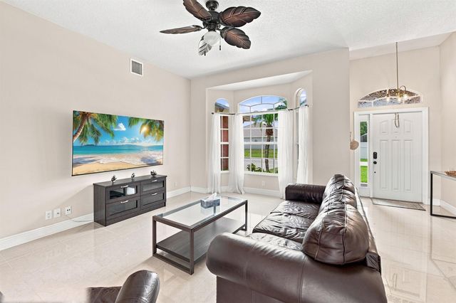 1526 SW MULLINAX Avenue, Port St. Lucie, FL 34953