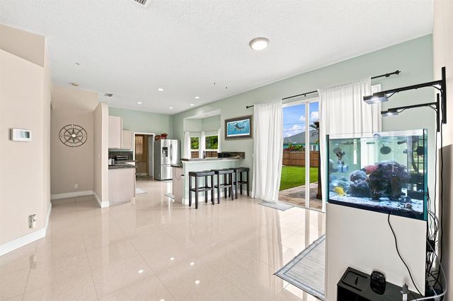 1526 SW MULLINAX Avenue, Port St. Lucie, FL 34953