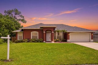 1526 SW MULLINAX Avenue, Port St. Lucie, FL 34953