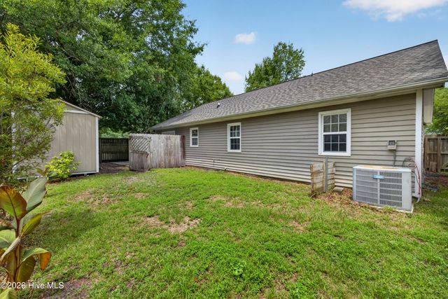 6700 Batsonwood Court, Wilmington, NC 28405