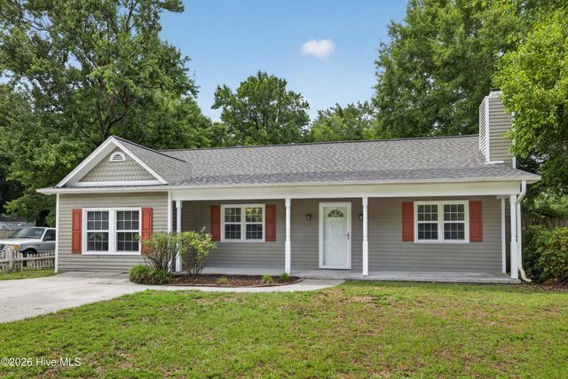 6700 Batsonwood Court, Wilmington, NC 28405