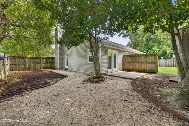 6700 Batsonwood Court, Wilmington, NC 28405