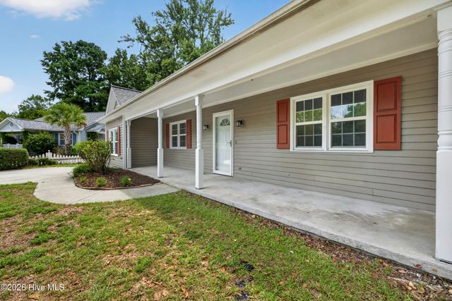 6700 Batsonwood Court, Wilmington, NC 28405