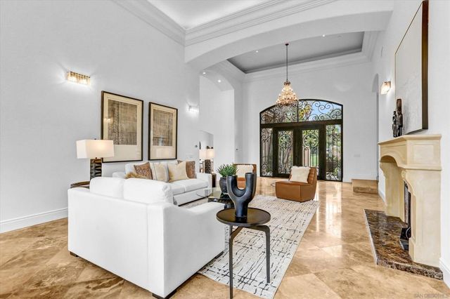 6102 Avenida Alteras, Rancho Santa Fe, CA 92067