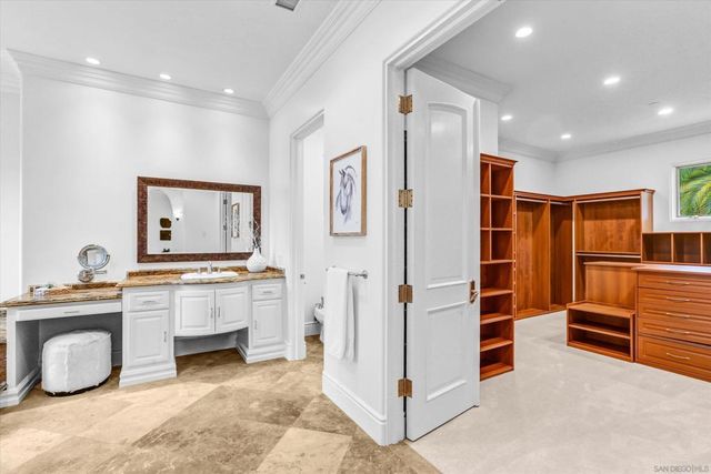 6102 Avenida Alteras, Rancho Santa Fe, CA 92067