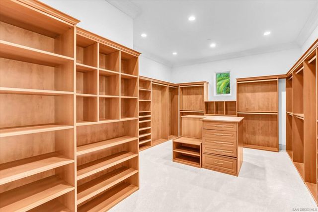 6102 Avenida Alteras, Rancho Santa Fe, CA 92067