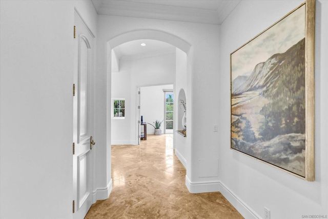 6102 Avenida Alteras, Rancho Santa Fe, CA 92067