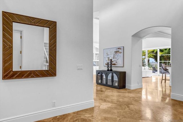 6102 Avenida Alteras, Rancho Santa Fe, CA 92067