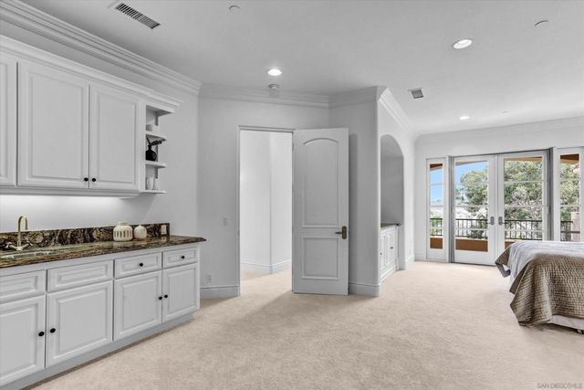 6102 Avenida Alteras, Rancho Santa Fe, CA 92067