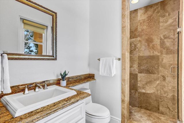 6102 Avenida Alteras, Rancho Santa Fe, CA 92067