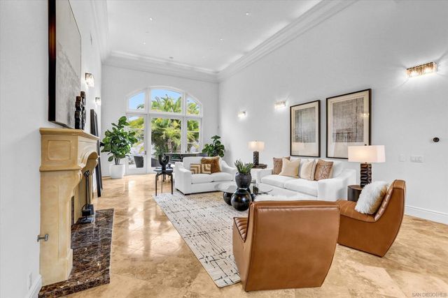 6102 Avenida Alteras, Rancho Santa Fe, CA 92067