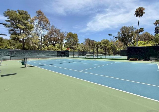 6102 Avenida Alteras, Rancho Santa Fe, CA 92067