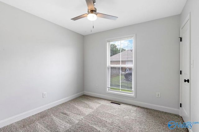 112 Shallowhill Road, Huntsville, AL 35811