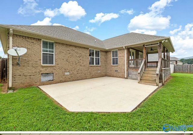112 Shallowhill Road, Huntsville, AL 35811