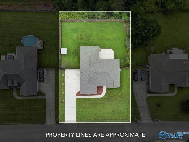 112 Shallowhill Road, Huntsville, AL 35811