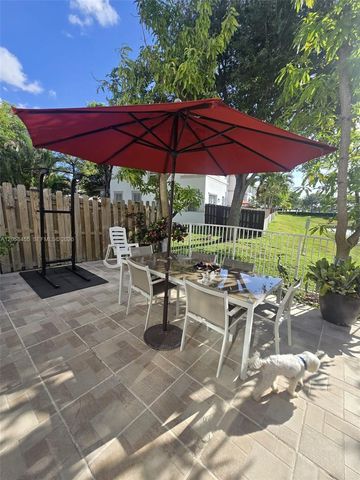 7950 NW 108th Pl, Doral, FL 33178