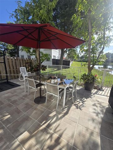 7950 NW 108th Pl, Doral, FL 33178