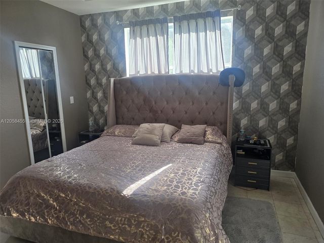 7950 NW 108th Pl, Doral, FL 33178
