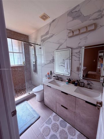 7950 NW 108th Pl, Doral, FL 33178