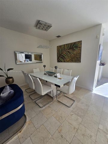 7950 NW 108th Pl, Doral, FL 33178