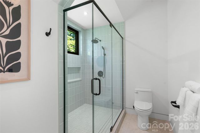 140 Panther Summit Drive, Lake Toxaway, NC 28747