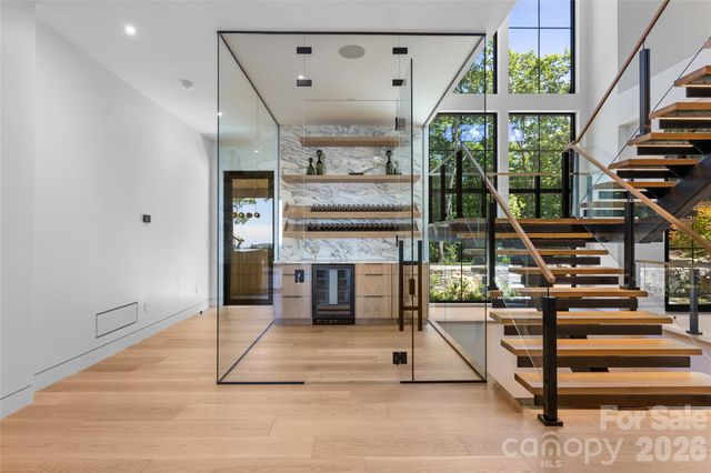140 Panther Summit Drive, Lake Toxaway, NC 28747