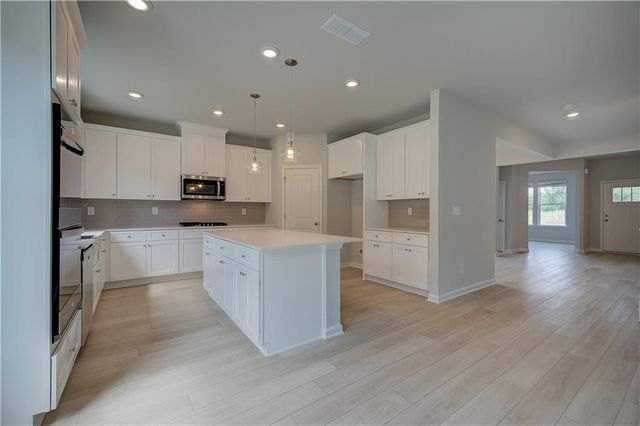 257 Abbotts Crossing Circle, Conyers, GA 30094