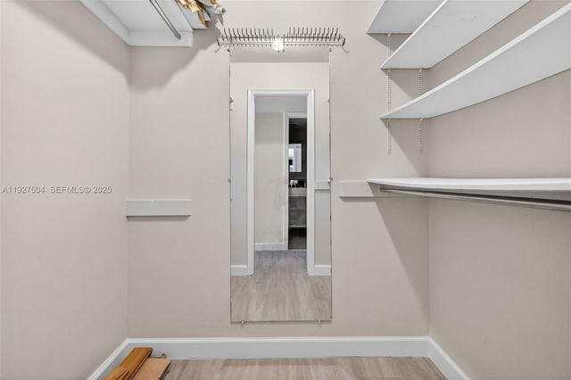 11 Island Ave 1212, Miami Beach, FL 33139