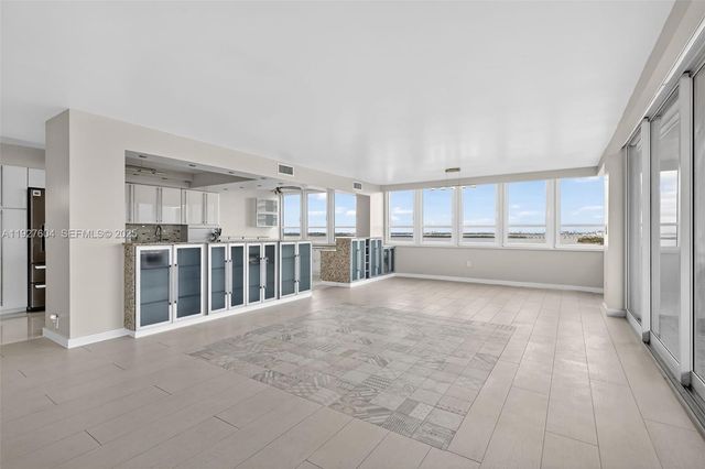 11 Island Ave 1212, Miami Beach, FL 33139