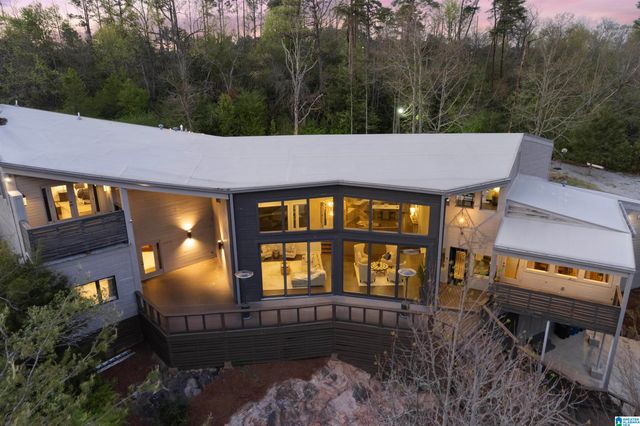 412 VESCLUB PLACE, Vestavia Hills, AL 35216