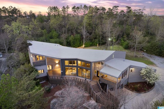 412 VESCLUB PLACE, Vestavia Hills, AL 35216