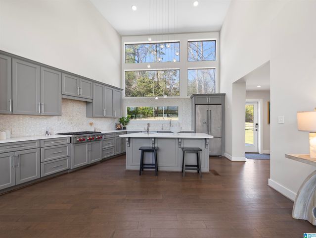 412 VESCLUB PLACE, Vestavia Hills, AL 35216