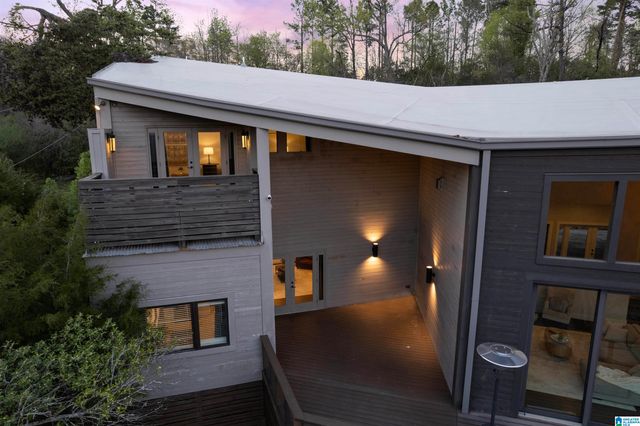 412 VESCLUB PLACE, Vestavia Hills, AL 35216