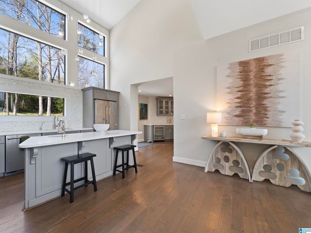 412 VESCLUB PLACE, Vestavia Hills, AL 35216