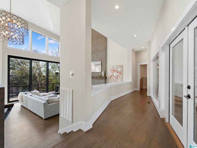 412 VESCLUB PLACE, Vestavia Hills, AL 35216